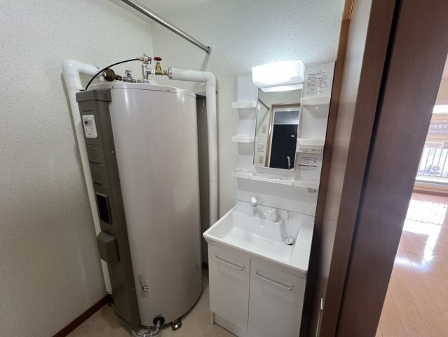 プラシードVの独立洗面台