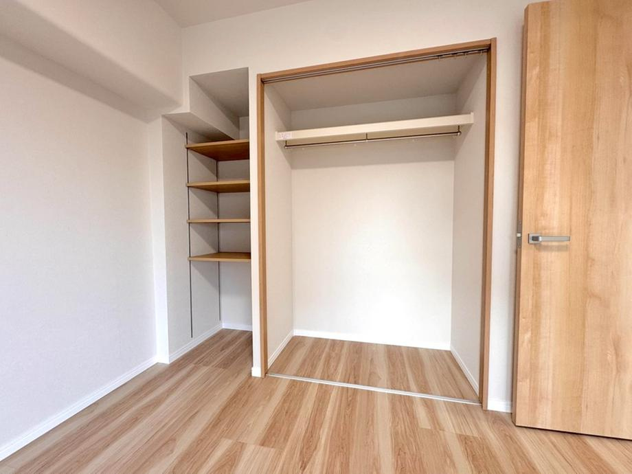 日商岩井草加マンションの収納|収納スペース豊富です