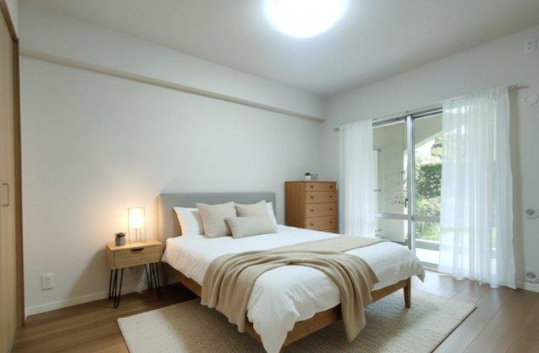 モアステージ吉川ライネスハイムＢ棟の洋室|落ち着いた色調の洋室です