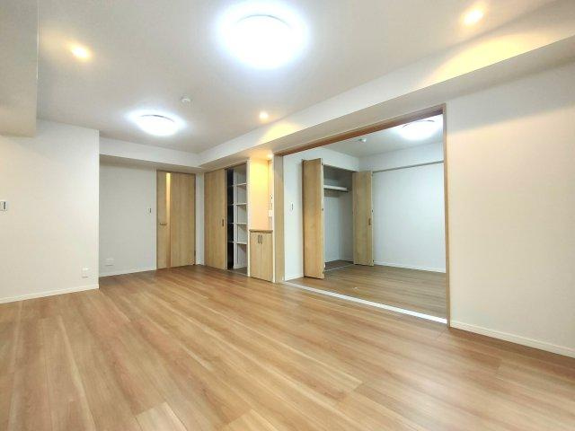 モアステージ吉川ライネスハイムＢ棟の居間・リビング|リビングです