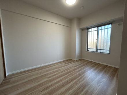 ハイツ越谷の洋室|きれいな洋室です