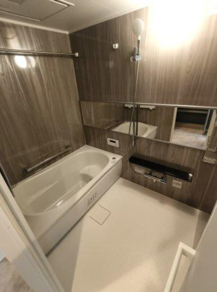 ウッドパーク吉川きよみ野Ｃ棟の浴室|日々の疲れを癒すお風呂付です