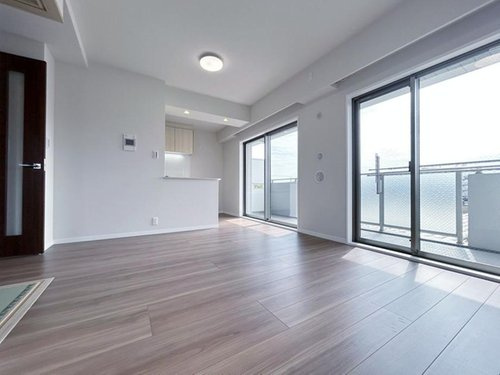 グーディッシュ川越アルバートルの居間・リビング|こちらの居間で趣味の時間をお楽しみください