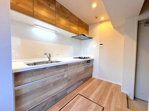 サーパス浦和のキッチン|コンパクトなキッチンで掃除もラクラク