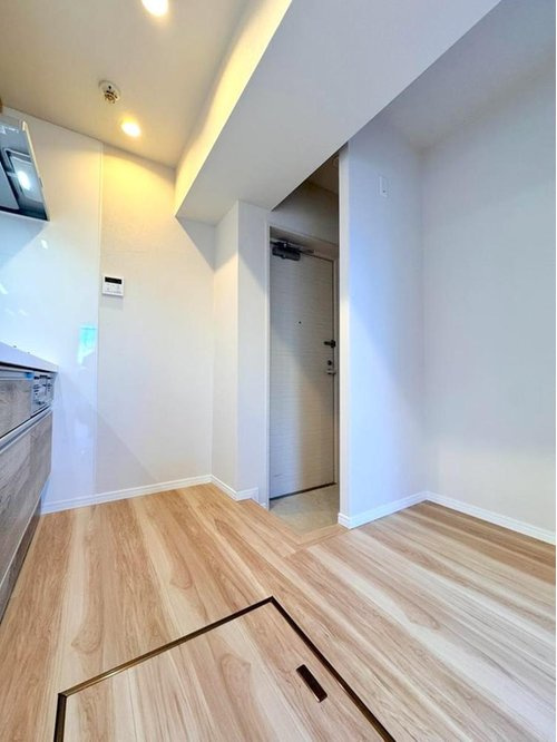 サーパス浦和のキッチン|床下収納こざいます