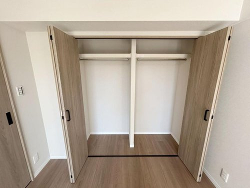 みよしみずほ台サンライトマンションＤ棟の収納|収納スペース豊富です