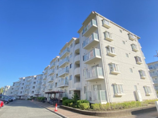 志津グリーンハイツ２号棟