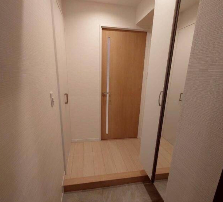 西船橋ファミリーマンションの玄関|落ち着いた玄関です