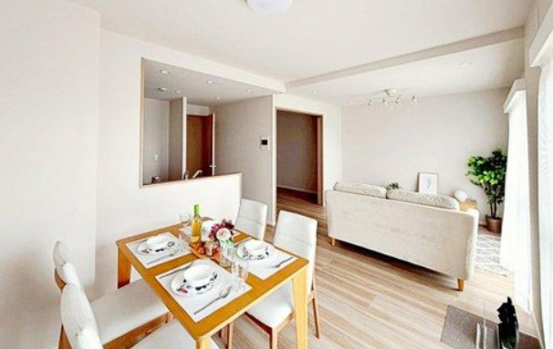 ハーモニータウン新取手弐番館の居間・リビング|ゆったりとした居間です