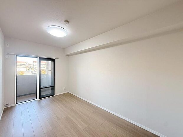 ガーデンコート西の原１号棟の洋室|使い勝手のいい洋室です