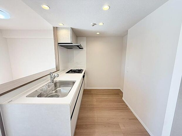 ガーデンコート西の原１号棟のキッチン|キッチンでお料理をお楽しみください