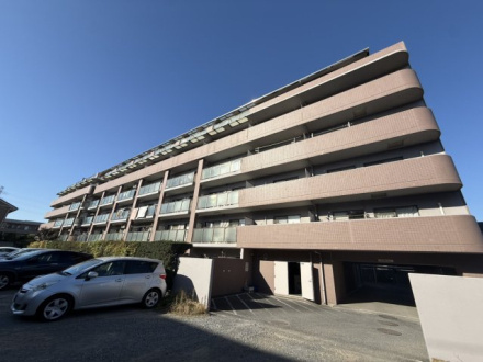 メゾンドポワール鎌ケ谷の外観|落ち着いた雰囲気の外観です