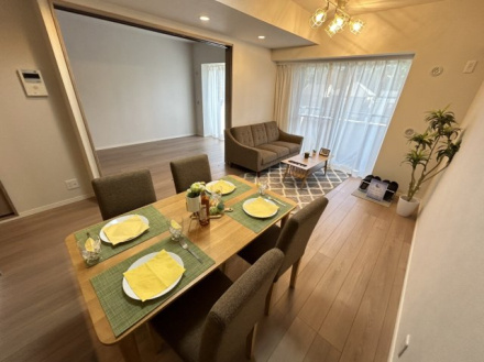 メゾンドポワール鎌ケ谷の居間・リビング|施工例です