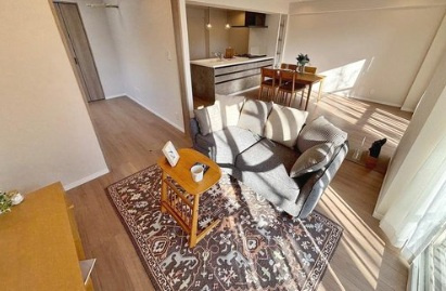 千葉ガーデンタウンＣ棟の居間・リビング|ゆったりとしたリビングです