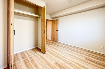 市川グリーンハイツＤ棟の洋室|洋室です