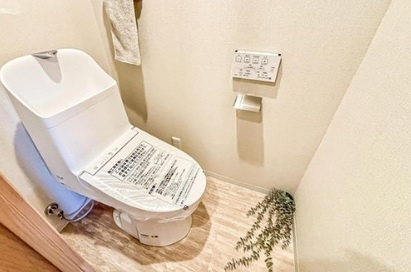 市川グリーンハイツＤ棟のトイレ|ゆったりとした空間のトイレです