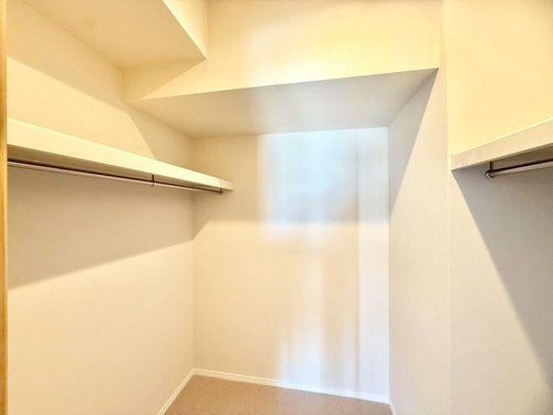 パストラルハイム佐倉志津壱番館の収納|収納豊富です