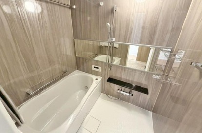 ツインエルシティ千葉１番館の浴室|日々の疲れを癒すお風呂付です