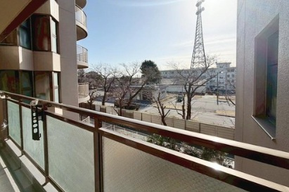 ツインエルシティ千葉１番館のバルコニー|陽当たり良好なバルコニーです