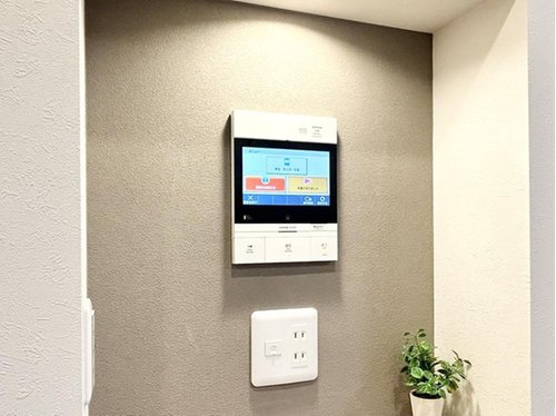 藤和ライブタウン津田沼Ⅱの防犯設備|モニター付きインターホンです