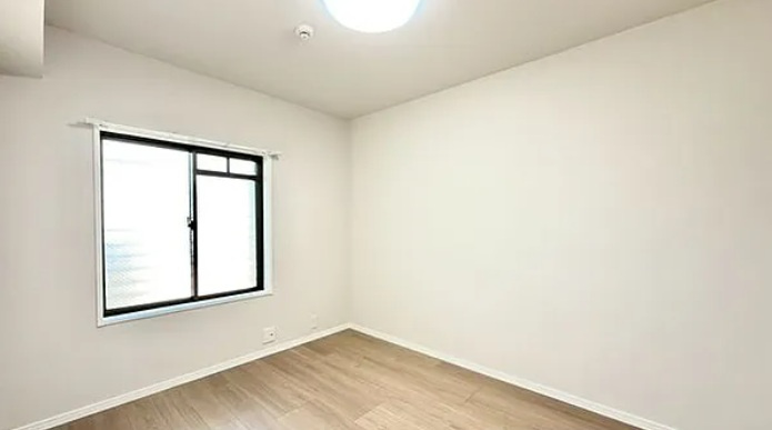 ネオ・アーバン新座の洋室|個人の部屋や寝室として使える洋室です