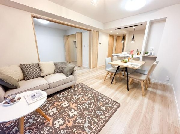 ダイアパレス朝霞台Ⅲの居間・リビング|リビングです