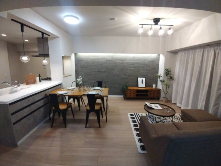 コスモ東浦和の居間・リビング|リビングです