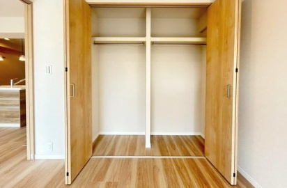 東千葉ハイツ２号棟の収納|専用の収納スペースです