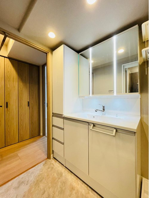 薬園台サニーハイツの独立洗面台|独立洗面台、朝の身支度には欠かせません