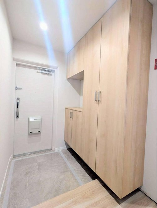 勝田台ファミリーハイツＨ棟の玄関|明るい玄関です