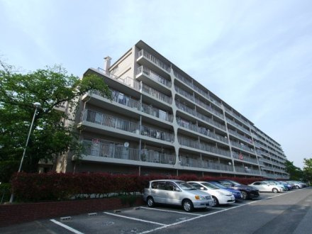 日商岩井北浦和マンションＢ棟の外観|外観は落ち着いています