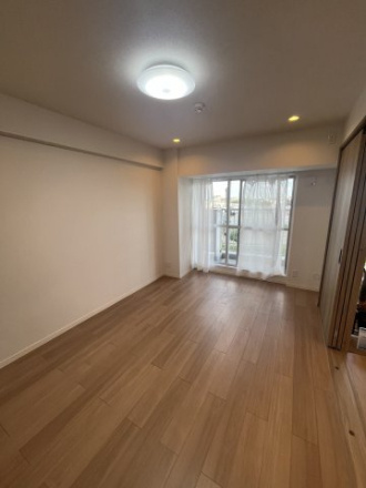 コスモ東大宮の洋室|施工例です