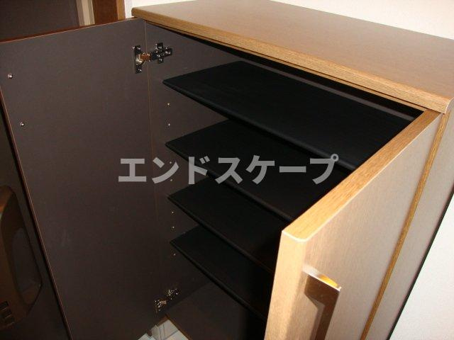 ＭＲイーストの収納|下駄箱
高崎、前橋のお部屋探しはエンドスケープまで！お客様の理想お聞かせ下さい♪