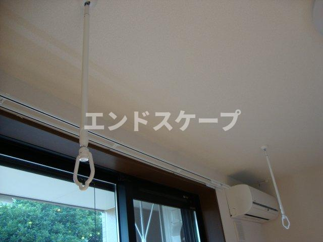 ＭＲイーストの内装|室内物干
高崎、前橋のお部屋探しはエンドスケープまで！お客様の理想お聞かせ下さい♪