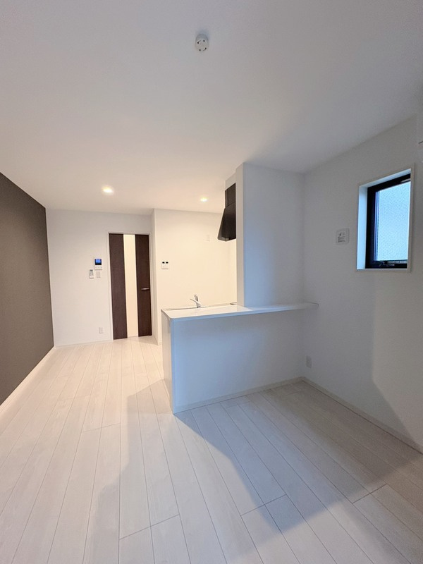 熊本市中央区壺川１丁目のアパートの居間・リビング