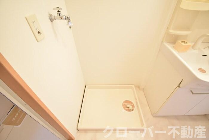 パインズコート新居 C棟の洗面所|室内洗濯機置場