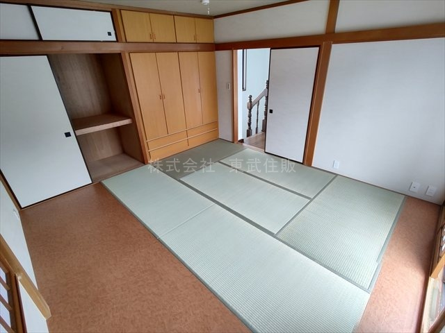 【寝室】の画像