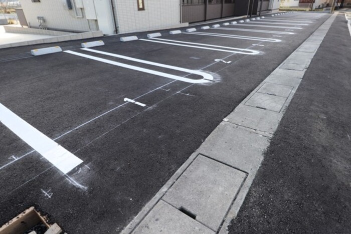 Ｌｉｌｙ　Ｇｏｌｄの駐車場