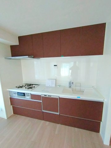 ダイアパレス東寺尾第三・弐号棟のキッチン|きれいなキッチンです