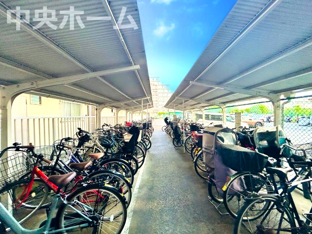 日商岩井宇喜田マンションの駐輪場|【自転車置き場】最新の空き状況や費用などの詳細は担当スタッフまでお問い合わせください。