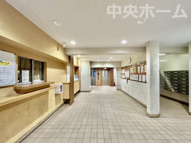 日商岩井宇喜田マンションのエントランス|エントランス