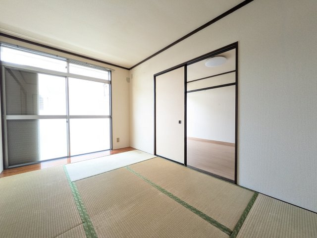 ロワールビラの和室