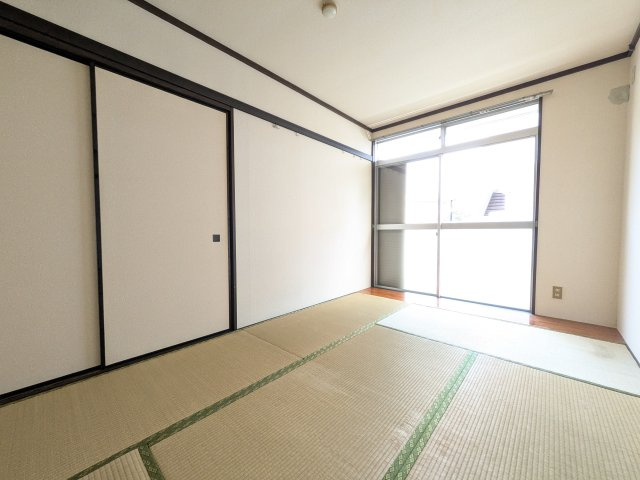 ロワールビラの和室