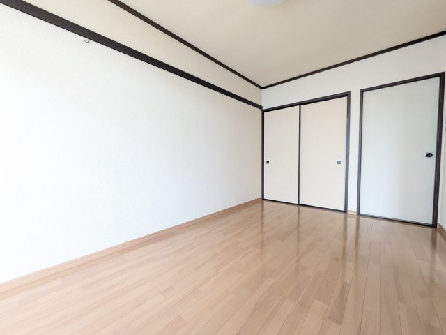 ロワールビラの居間・リビング