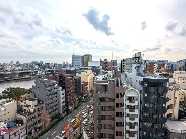 SEASON FLATS浅草六丁目の設備|12F、南向き日当り良好、バルコニーから隅田川・隅田川花火見えます