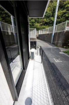 ピット横須賀のバルコニー|バルコニーあり♪