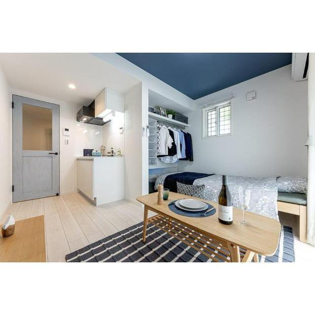 ピット横須賀の居間・リビング|広々とした洋室♪