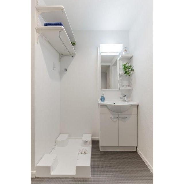 ピット横須賀の洗面所|独立洗面台♪