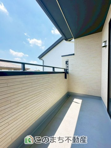 ブルーミングガーデン宇都宮市鶴田町5期のバルコニー|陽当たり良好で、晴れた日には洗濯物がカラッと乾きますね

