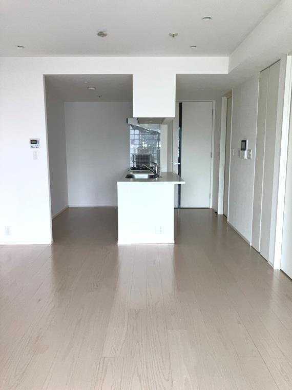 コットンハーバータワーズベイウエストの居間・リビング